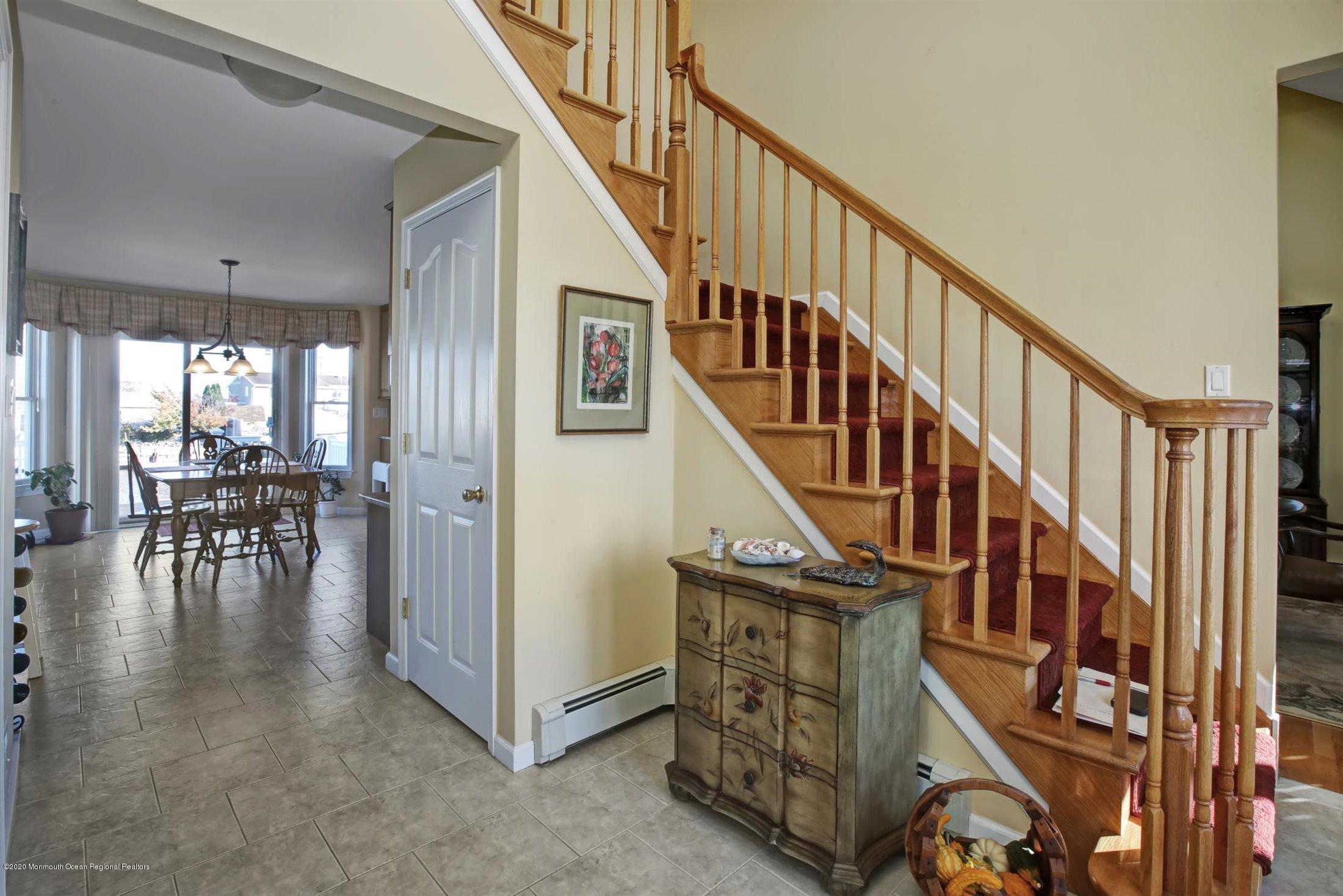 242 Rahway Road Barnegat, NJ 08005 - Photo 5 of 42 09-Foyer