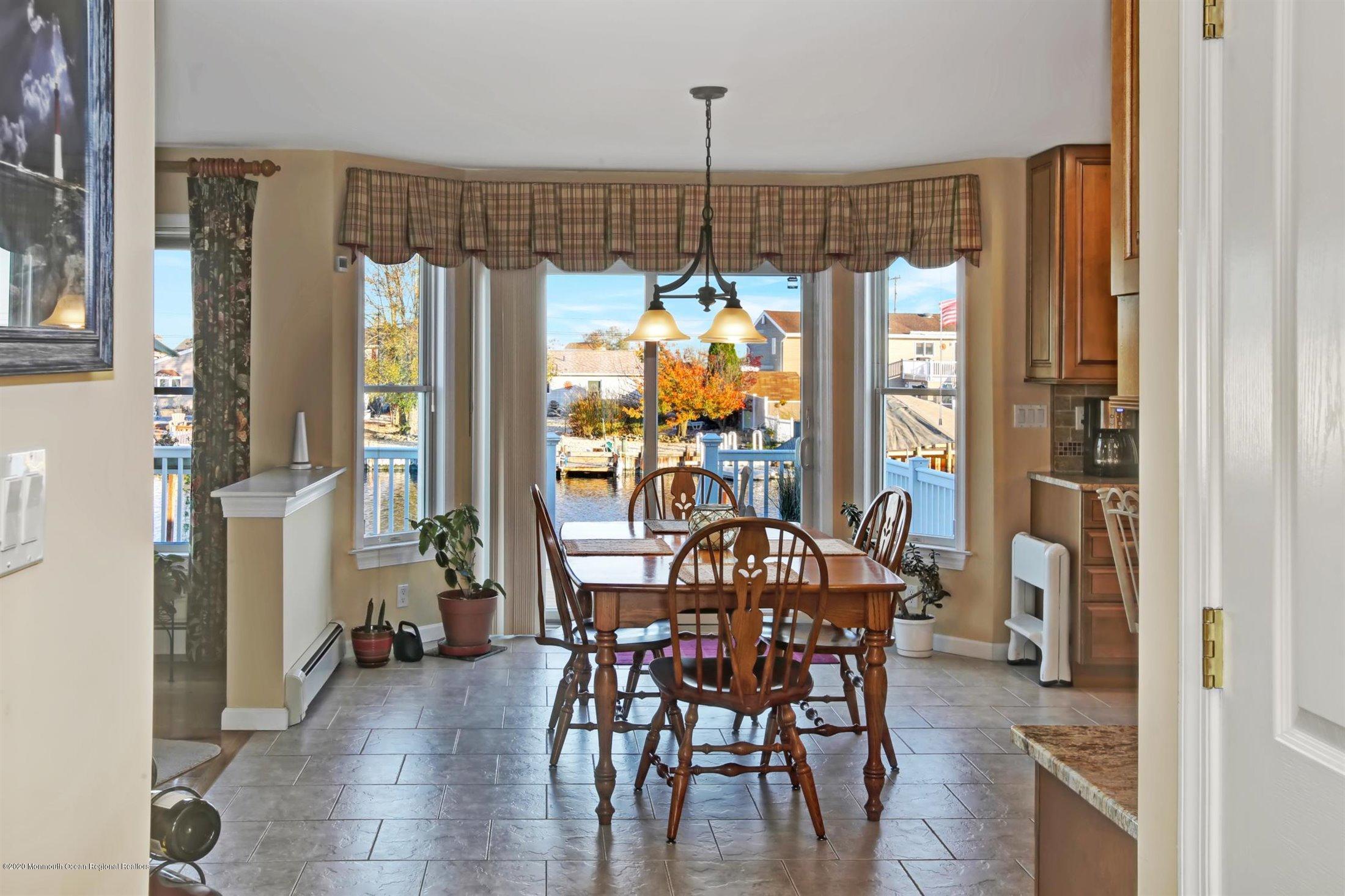 242 Rahway Road Barnegat, NJ 08005 - Photo 9 of 42 12-Breakfast Area
