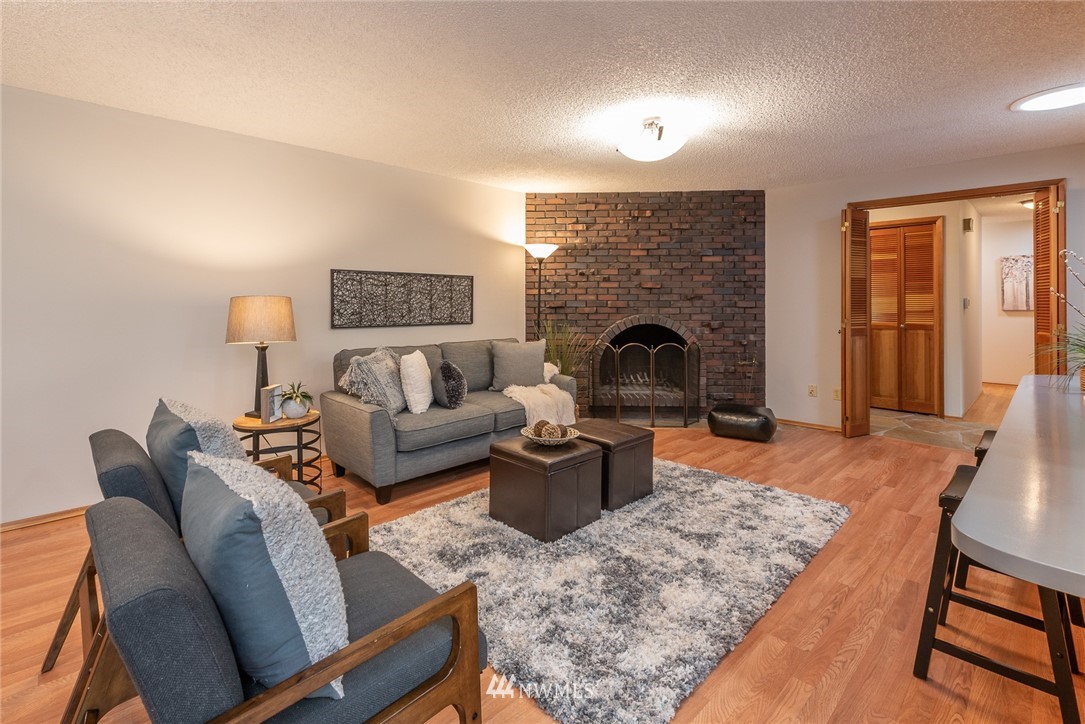 14522 164th Place Southeast Renton, WA 98059 - Photo 12 of 40 Gallery Image 12