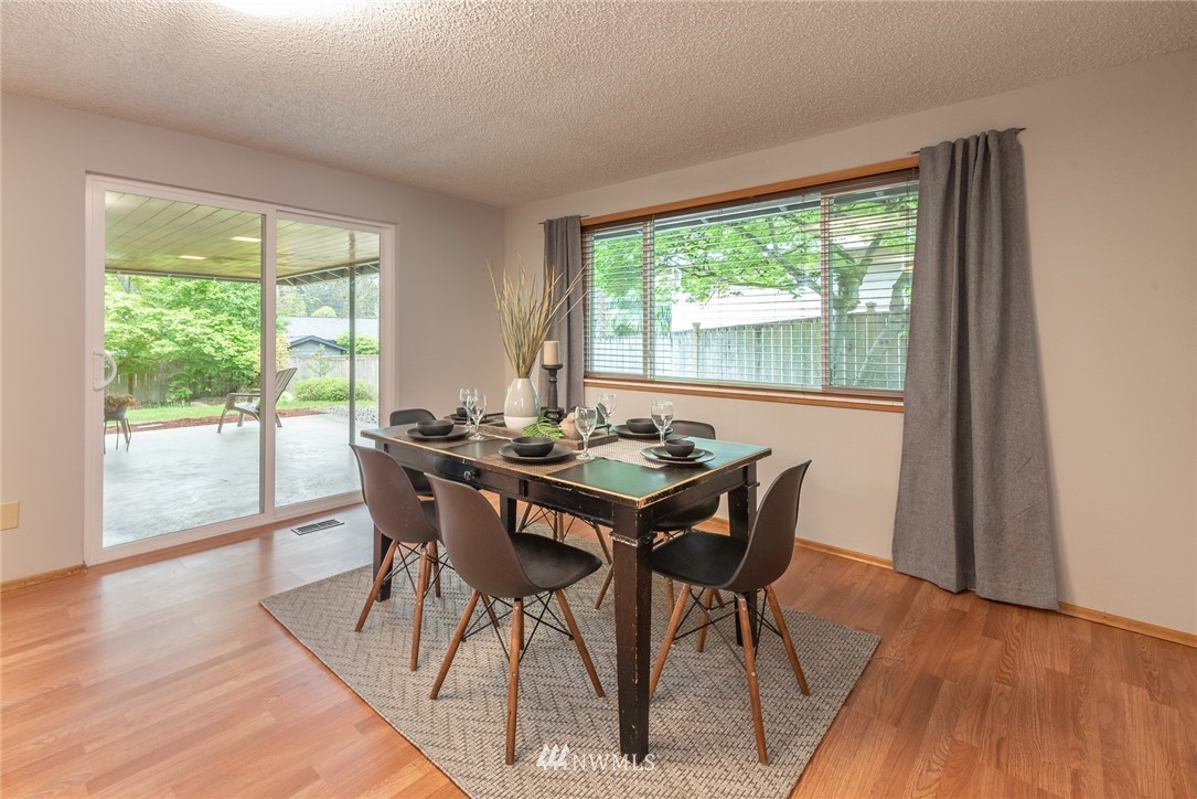 14522 164th Place Southeast Renton, WA 98059 - Photo 15 of 40 Gallery Image 15