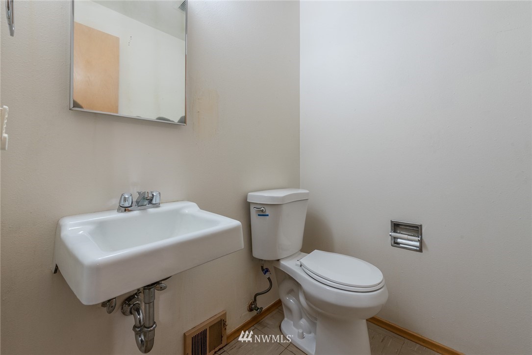 14522 164th Place Southeast Renton, WA 98059 - Photo 33 of 40 Gallery Image 33
