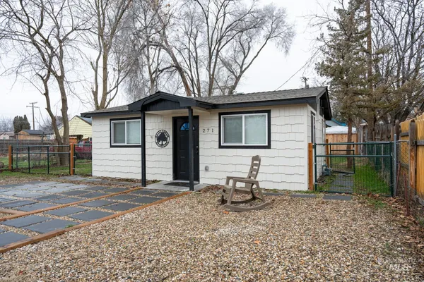 $289,000 | 271 Northwest 7th Street, Ontario, OR 97914