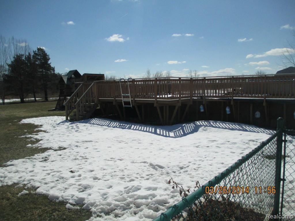 9033 Weber Road Columbus, MI 48063 - Photo 9 of 23 2014-03-26 009.jpg