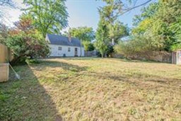 49 Arden Street Springfield, MA 01118 - Photo 9 of 14 Gallery Image 9