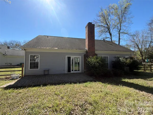 $2,450 | 8539 Albury Walk Lane, Charlotte, NC 28277