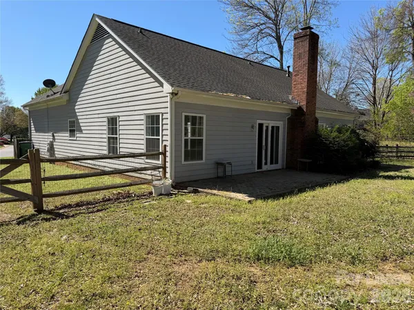 $2,450 | 8539 Albury Walk Lane, Charlotte, NC 28277