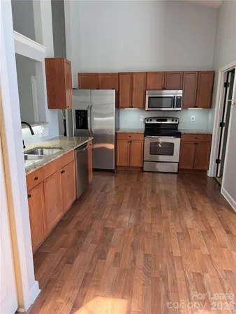 $2,450 | 8539 Albury Walk Lane, Charlotte, NC 28277