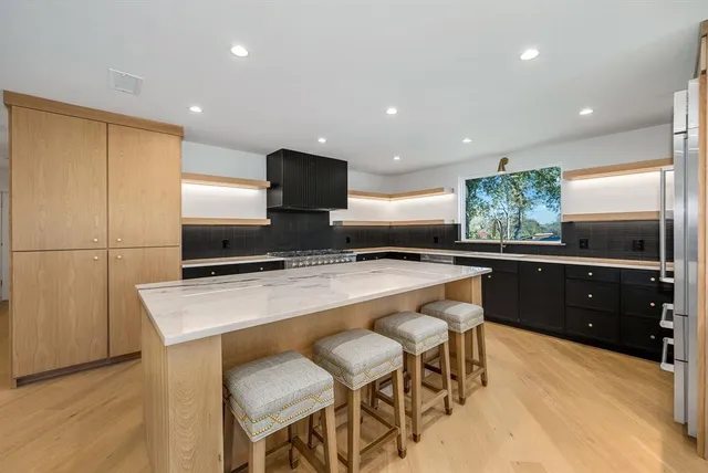 $1,773,900 | 6275 Preston Creek Drive, Dallas, TX 75240