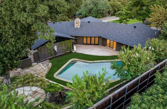 $1,773,900 | 6275 Preston Creek Drive, Dallas, TX 75240