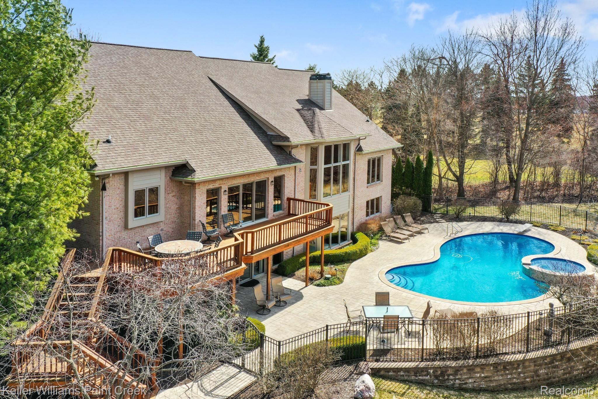 3599 Vineyard Springs Court Rochester, MI 48306 - Photo 12 of 62 Welcome to your at-home Resort!