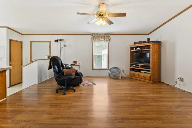 $32,000 | 166 Randolph Street, Mahomet, IL 61853