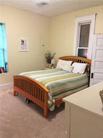 235 West Spring Street Lebanon, TN 37087 - Photo 8 of 20 Here's the master BR. The room is really large. Even this large bed seems small in comparision. Plenty of room for a sitting area.