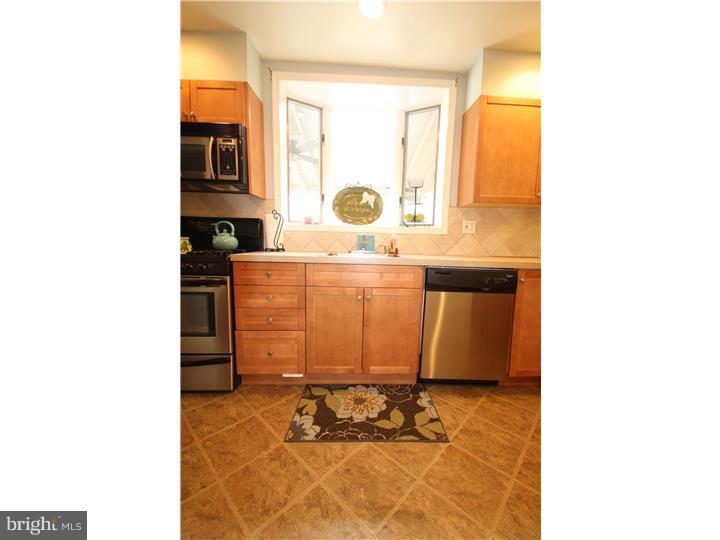 311 Burton Road Oreland, PA 19075 - Photo 14 of 25