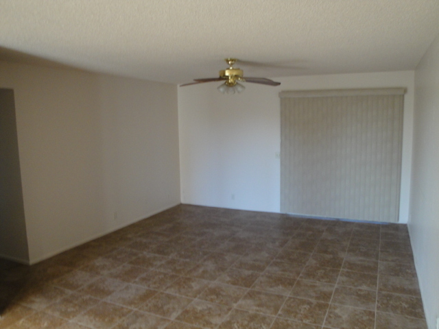 7430 West Hatcher Road Peoria, AZ 85345 - Photo 7 of 9 a view of an empty room