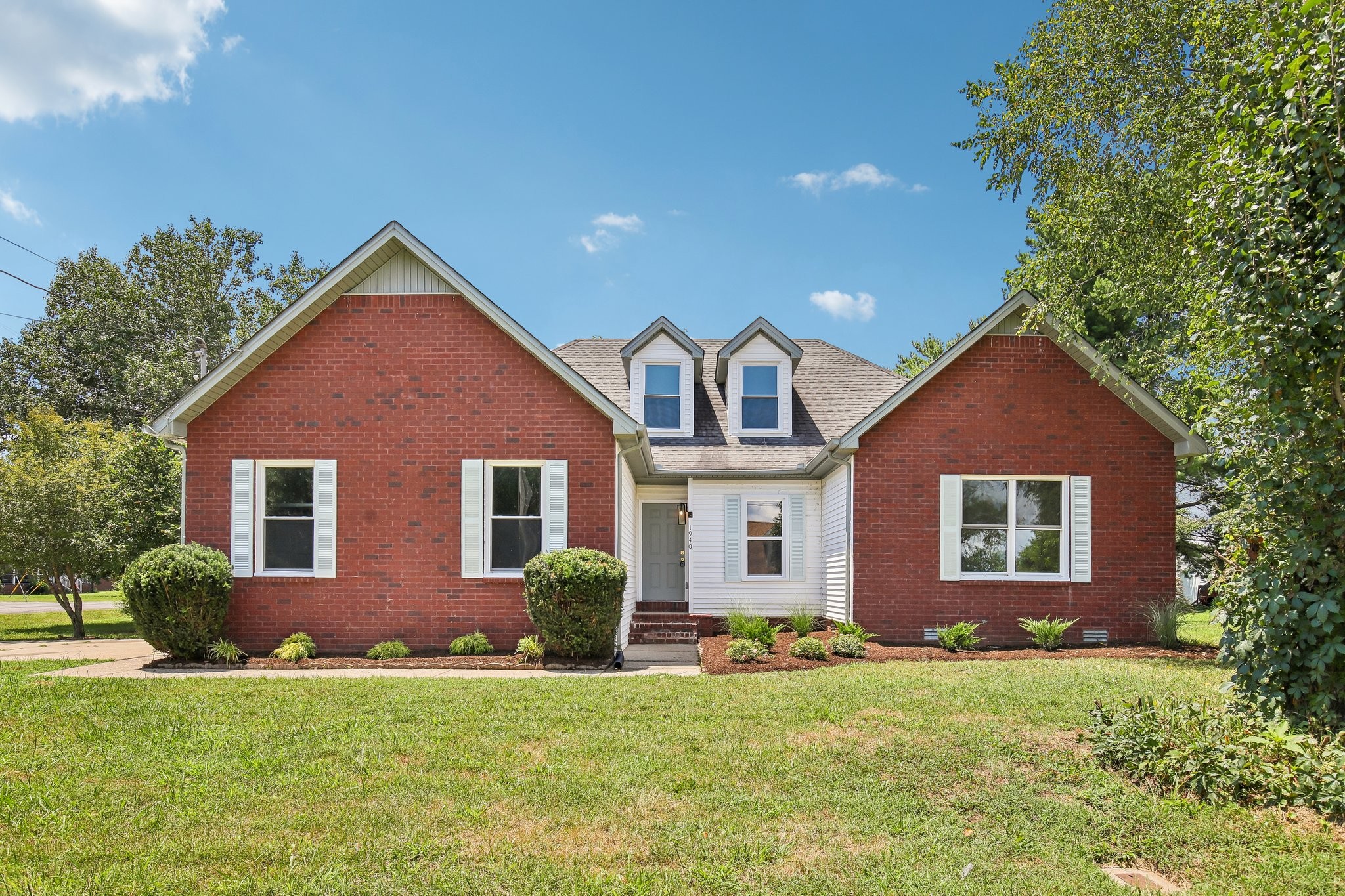 1940 Sterling Street Murfreesboro, TN 37127 - Photo 1 of 28
