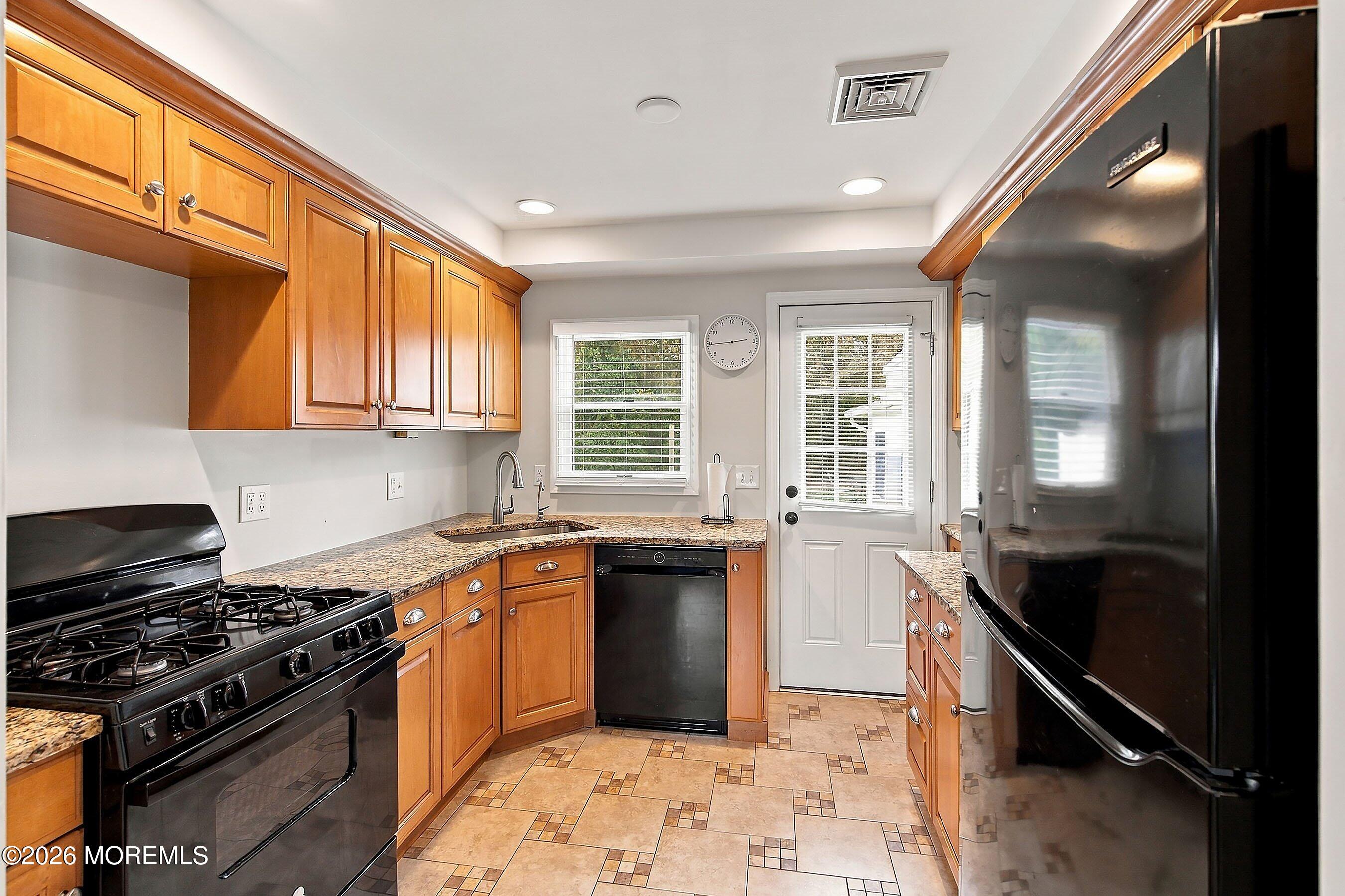 3171 Windsor Avenue Toms River, NJ 08753 - Photo 10 of 38 10-Kitchen 1A