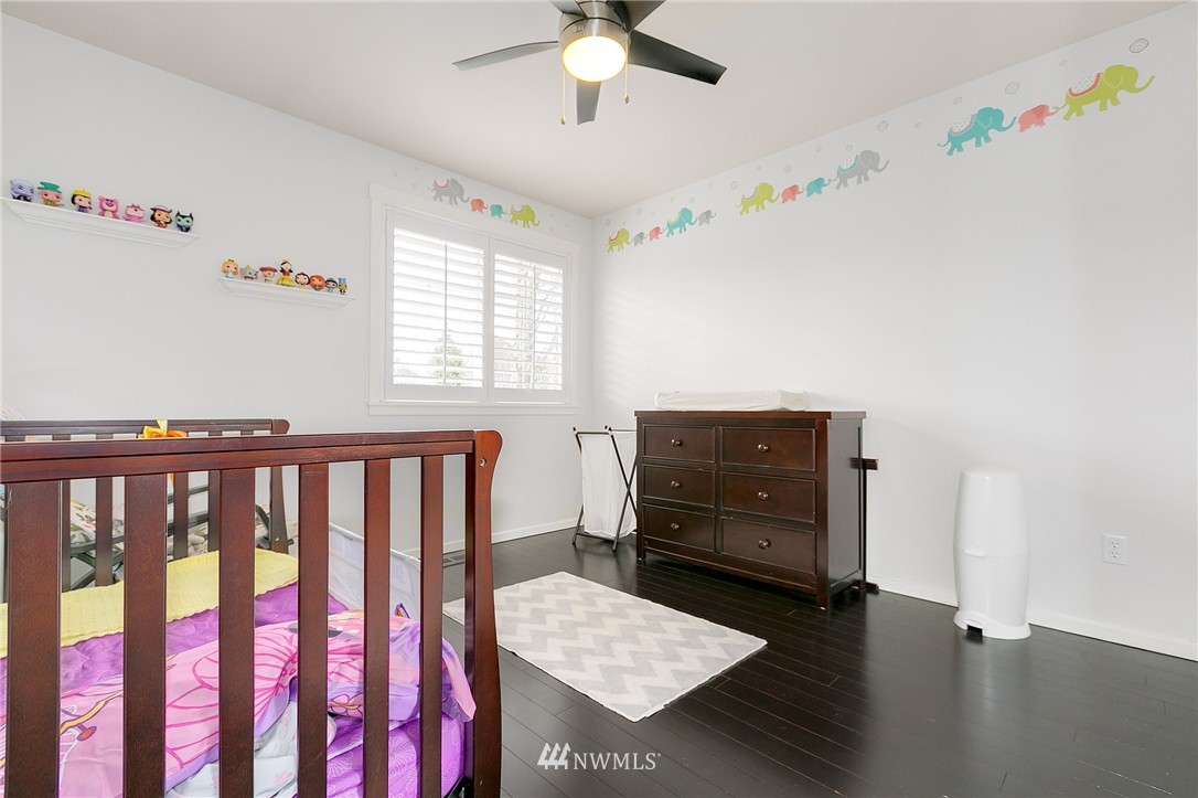 17148 Parkside Way Southeast Renton, WA 98058 - Photo 15 of 25 Gallery Image 15