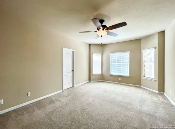 $1,895 | 5117 Black Horse, Schertz, TX 78108