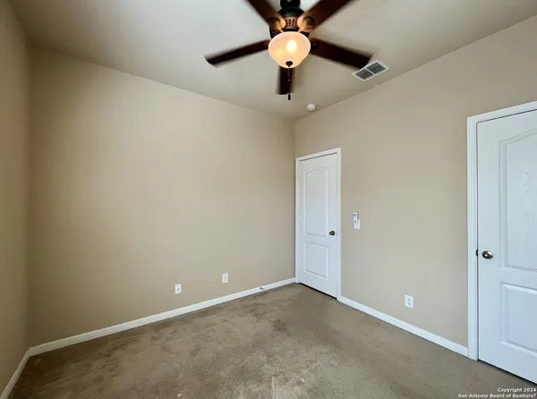 $1,895 | 5117 Black Horse, Schertz, TX 78108