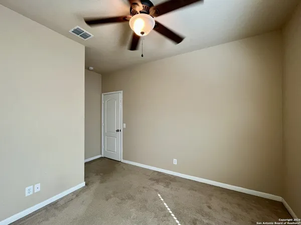 $1,895 | 5117 Black Horse, Schertz, TX 78108