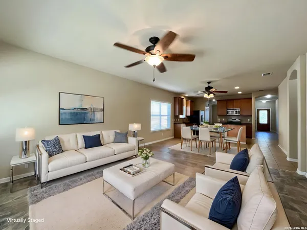 $1,895 | 5117 Black Horse, Schertz, TX 78108