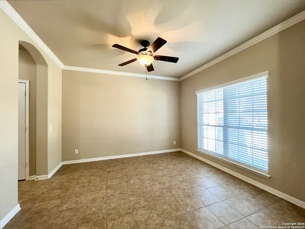 $1,895 | 5117 Black Horse, Schertz, TX 78108