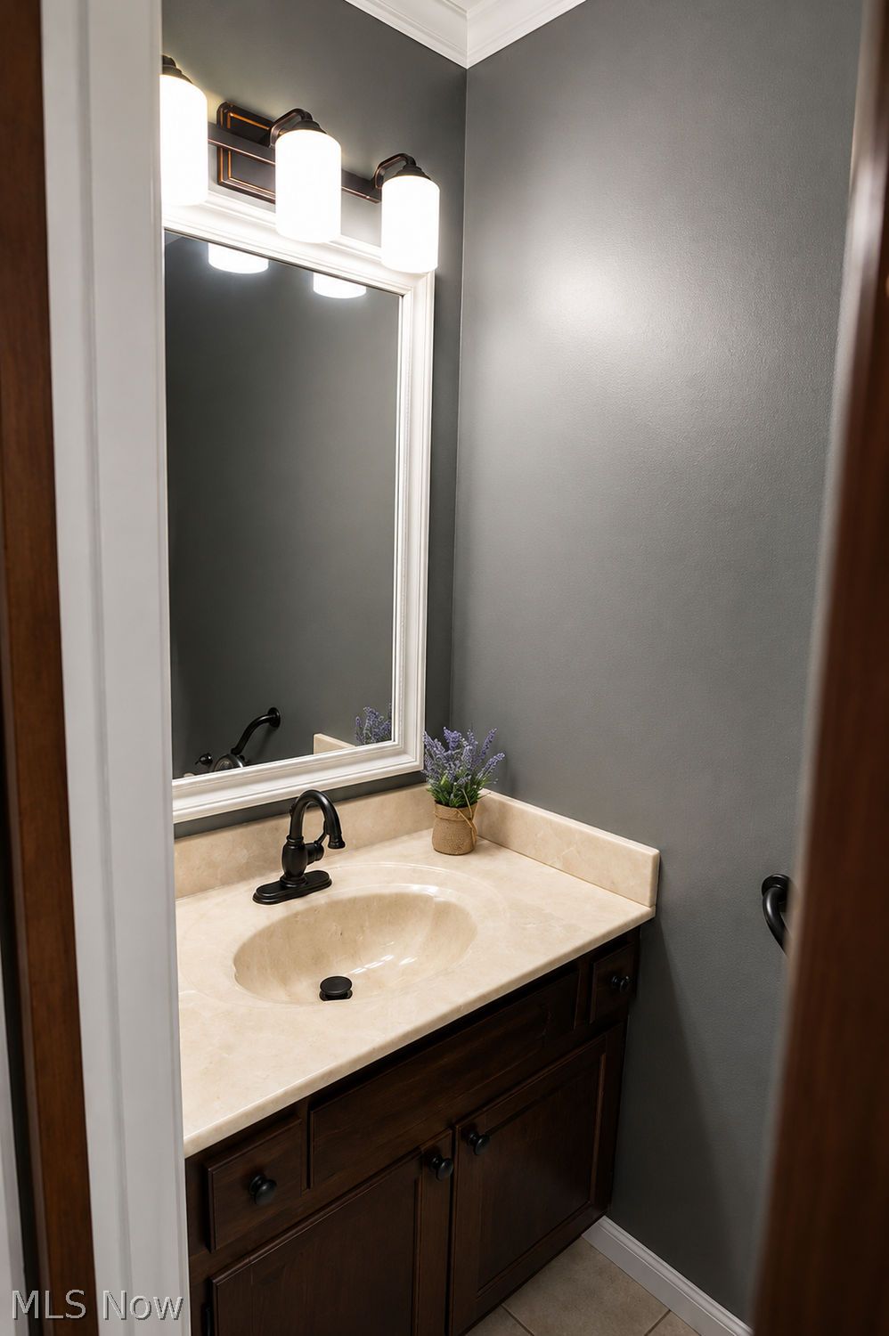 4001 Carpenter Road Ashtabula, OH 44004 - Photo 31 of 47 Half Bath
