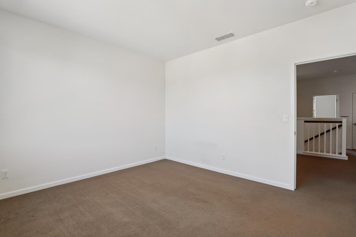 839 Graphite Lane West Sacramento, CA 95691 - Photo 13 of 37