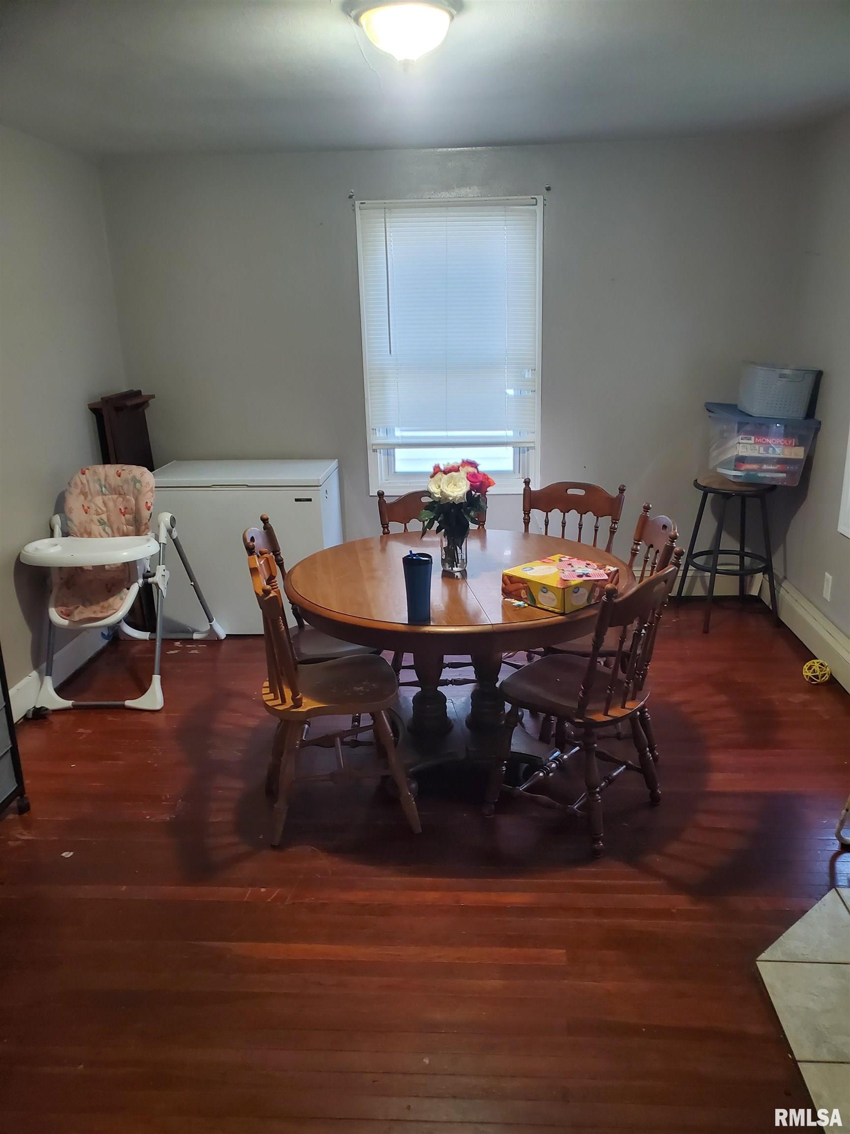 2277 East Keys Avenue Springfield, IL 62702 - Photo 5 of 34