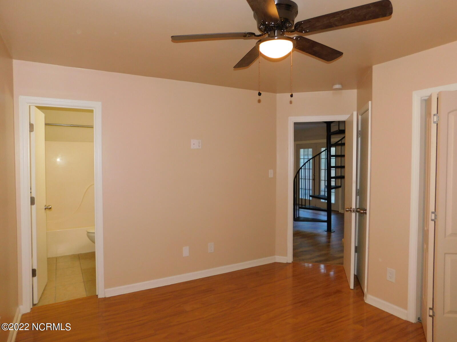 144 Village Court Havelock, NC 28532 - Photo 10 of 13 DSCN2887