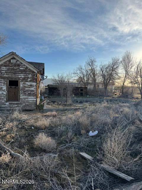 460 4th Street Wadsworth, NV 89442 - Photo 4 of 8 a view of a house with a yard