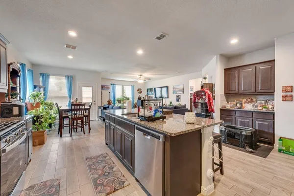 $285,000 | 1214 Pacifica Trail, Cleburne, TX 76033