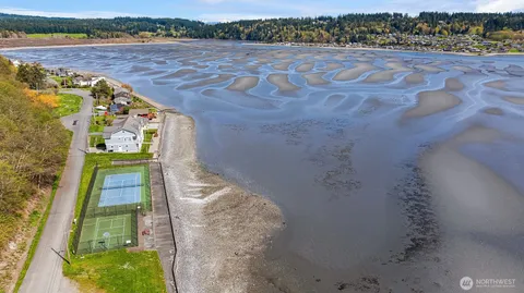 $119,000 | 8042 Island Court, Clinton, WA 98236