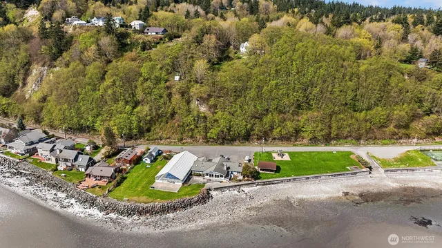 $135,000 | 8042 Island Court, Clinton, WA 98236