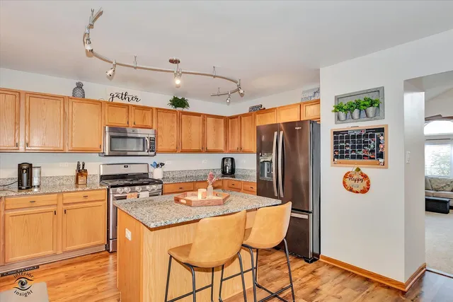 $399,900 | 1418 Major Drive, Plainfield, IL 60586