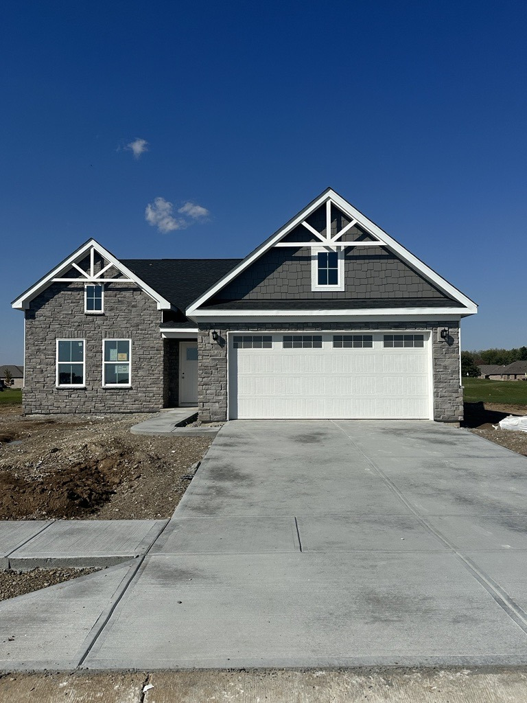 1122 Senate Drive Edinburgh, IN 46124 - Photo 1 of 3