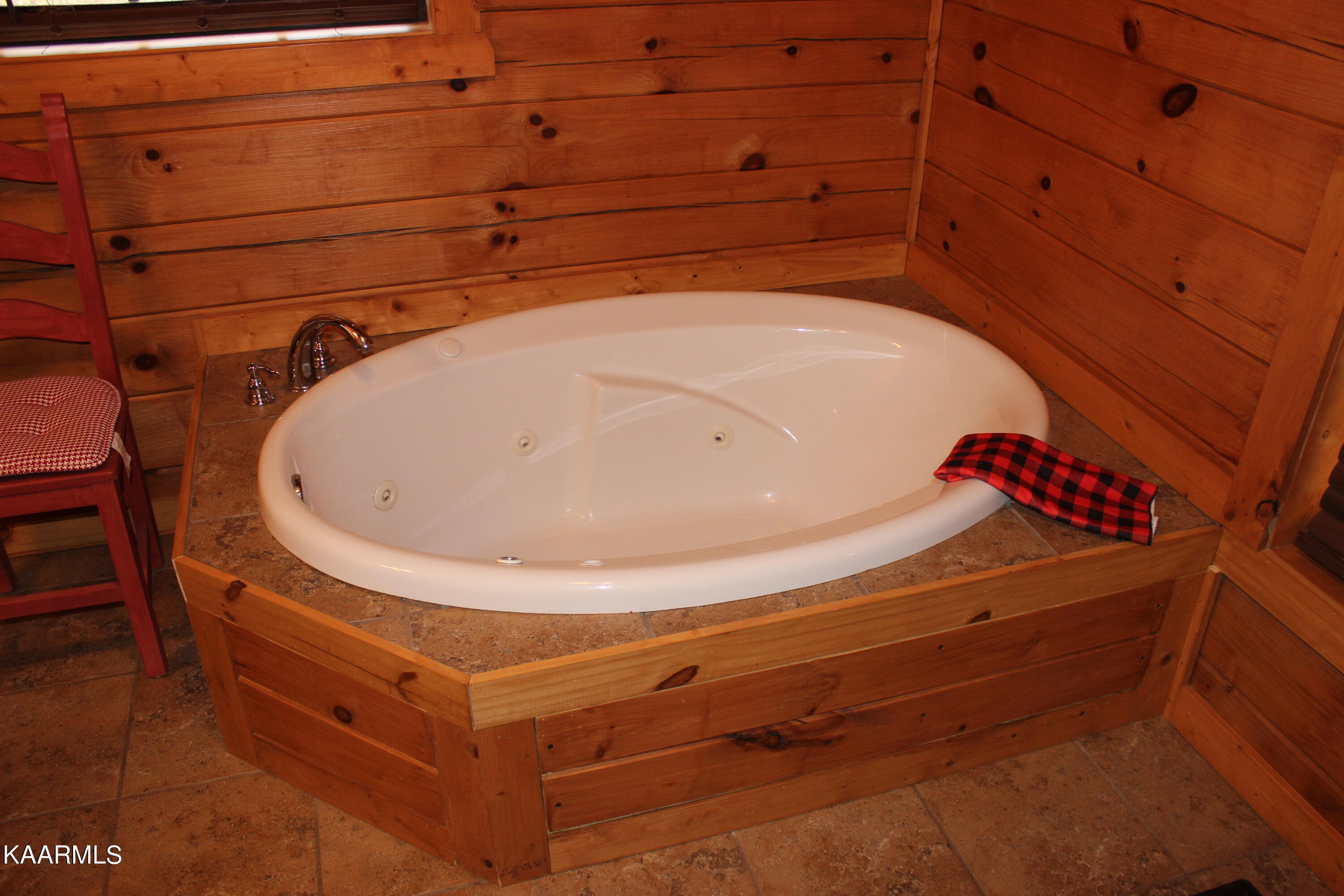 194 Cherokee Cove Rutledge, TN 37861 - Photo 29 of 38 IMG_0405