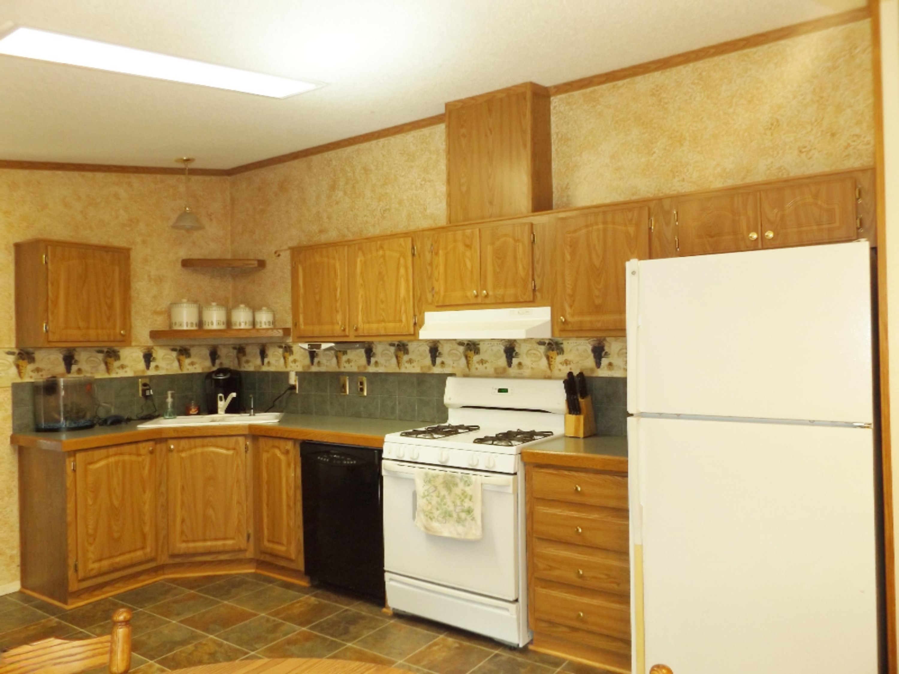68553 Thomas Road White Pigeon, MI 49099 - Photo 4 of 21 DSCF3702