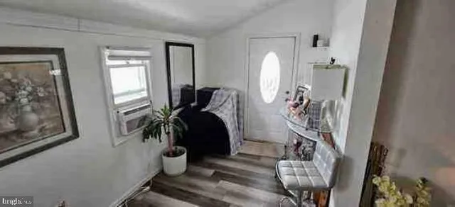 a view of entryway and workspace