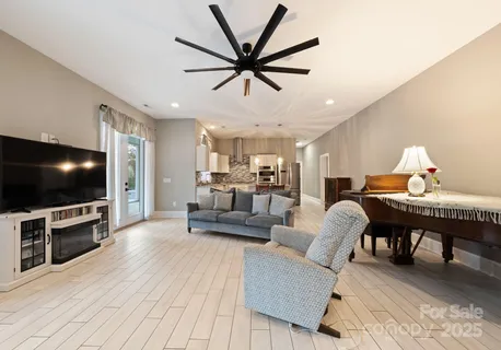 $3,495,000 | 16312 Cozy Cove Road, Charlotte, NC 28278