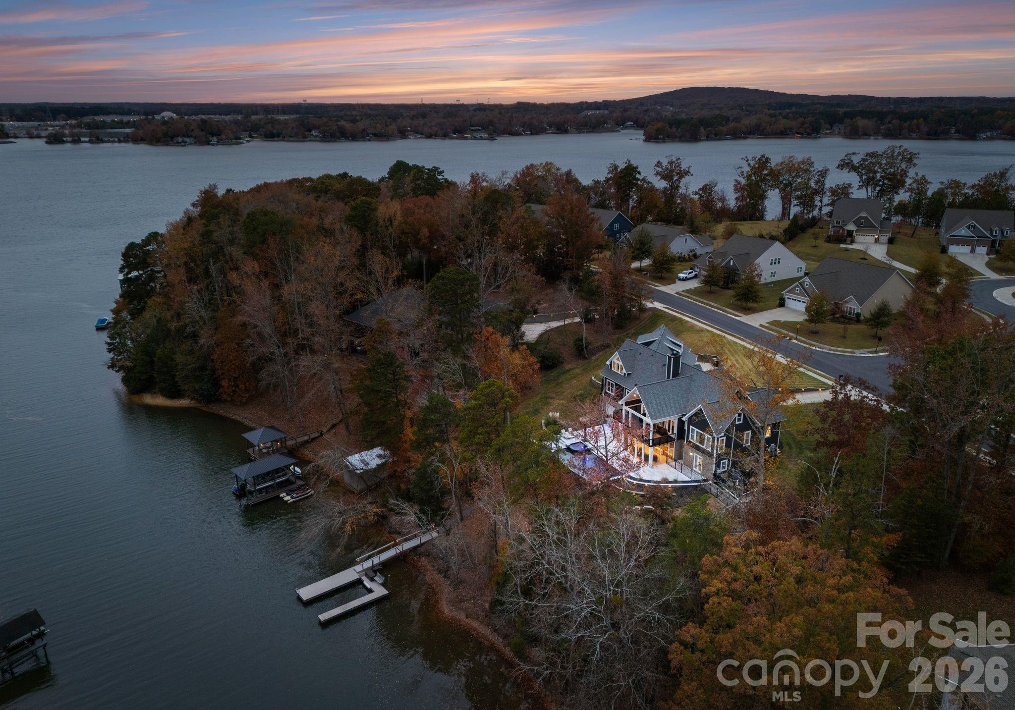 16312 Cozy Cove Road Charlotte, NC 28278 - Photo 4 of 48