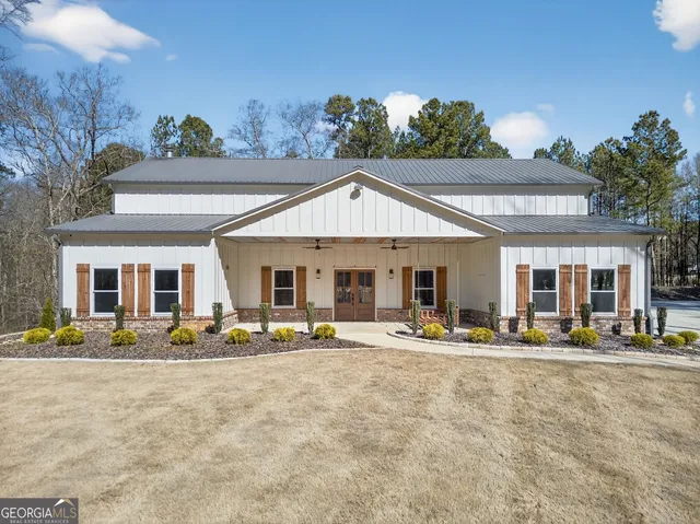 $750,000 | 2231 Highway 113, Carrollton, GA 30117