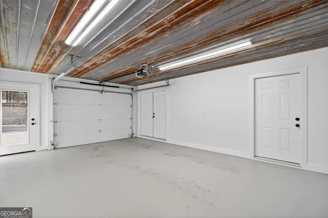 $750,000 | 2231 Highway 113, Carrollton, GA 30117