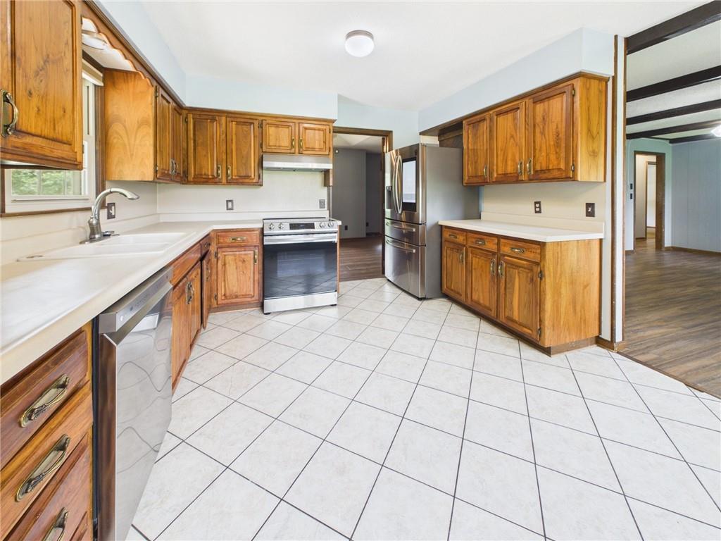 41 Northeast 360th Road Warrensburg, MO 64093 - Photo 7 of 41