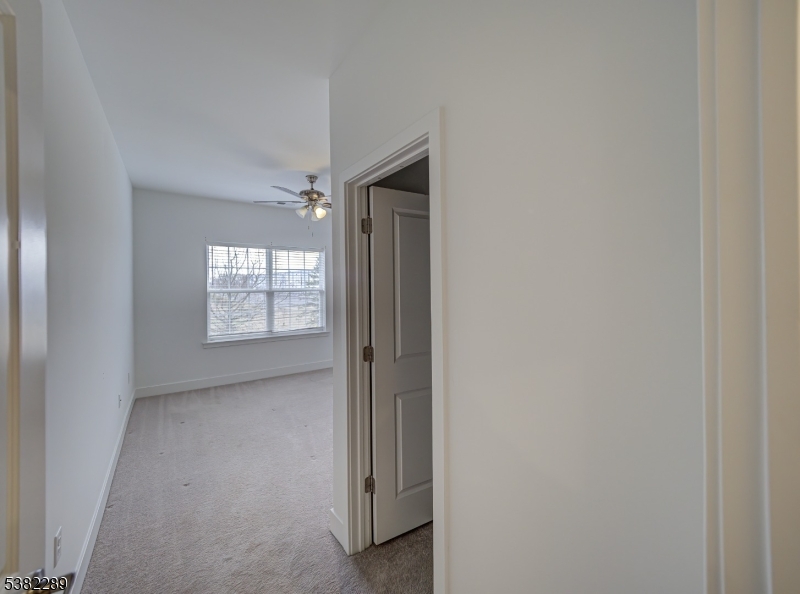 63 Veterans Way Morris Plains, NJ 07950 - Photo 19 of 31