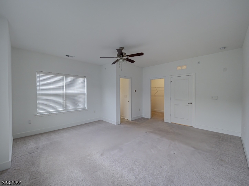 63 Veterans Way Morris Plains, NJ 07950 - Photo 22 of 31