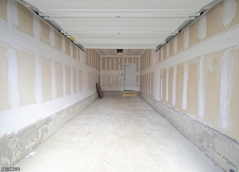 63 Veterans Way Morris Plains, NJ 07950 - Photo 28 of 31