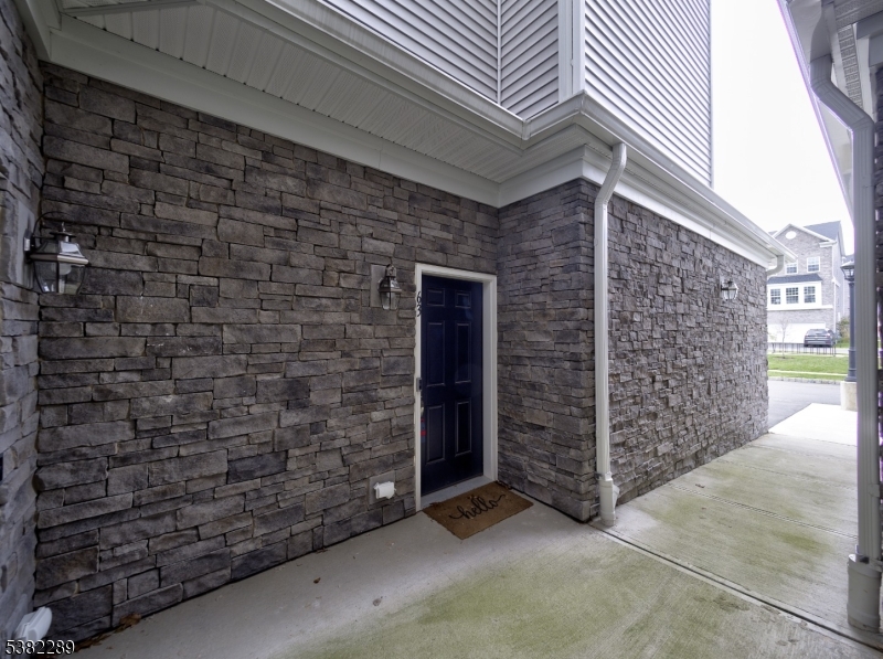 63 Veterans Way Morris Plains, NJ 07950 - Photo 29 of 31