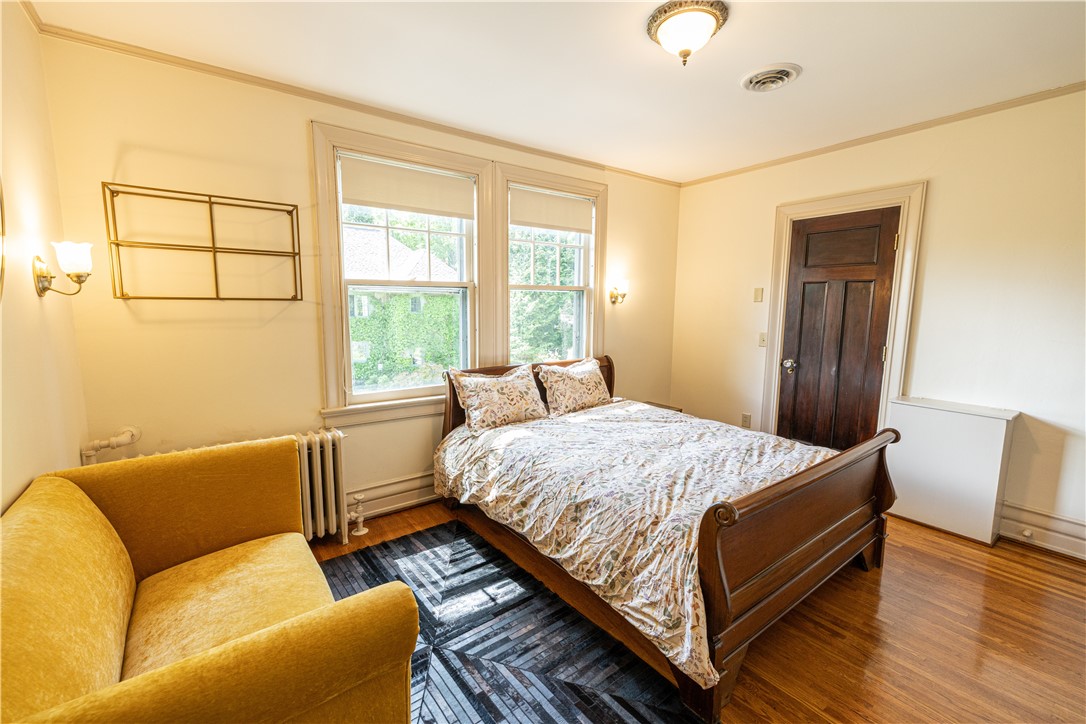 1440 Highland Avenue Rochester, NY 14620 - Photo 23 of 34