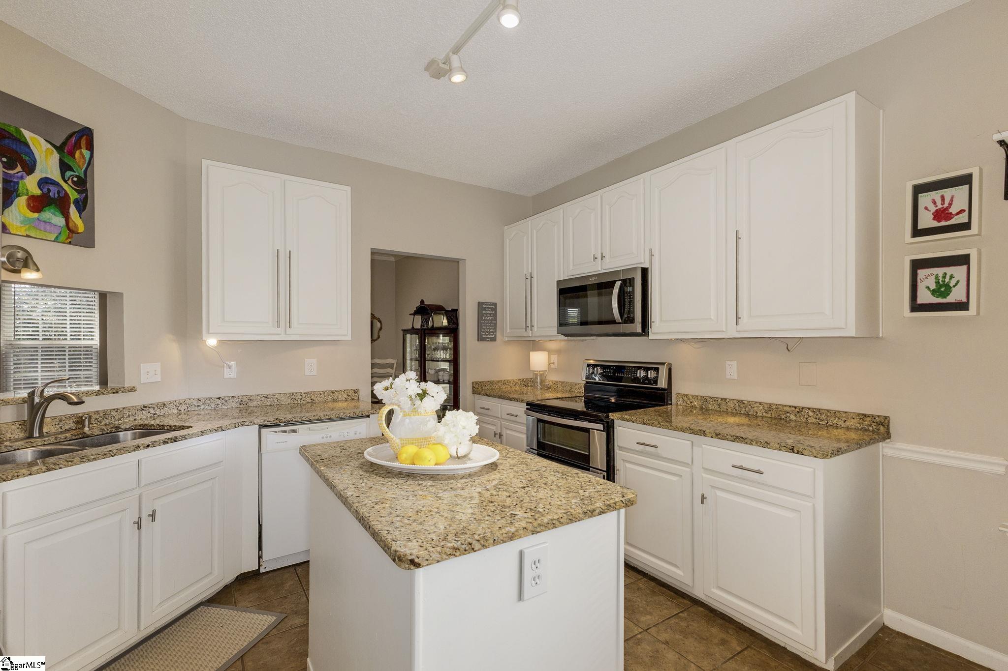 100 Cotter Lane Greer, SC 29650 - Photo 10 of 26